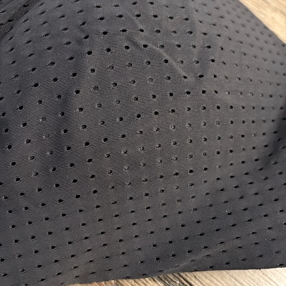 ❌SOLD OUT❌ NWT [2xu] Perform Medium Impact Racerback Sports Bra Women’s XS - Picture 7 of 14